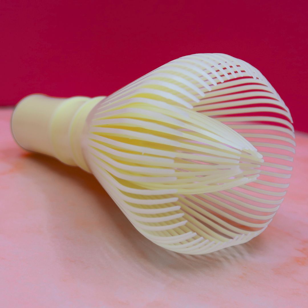 🍵 Fouet Matcha "Glow Whisk" – Version Plastique Réutilisable