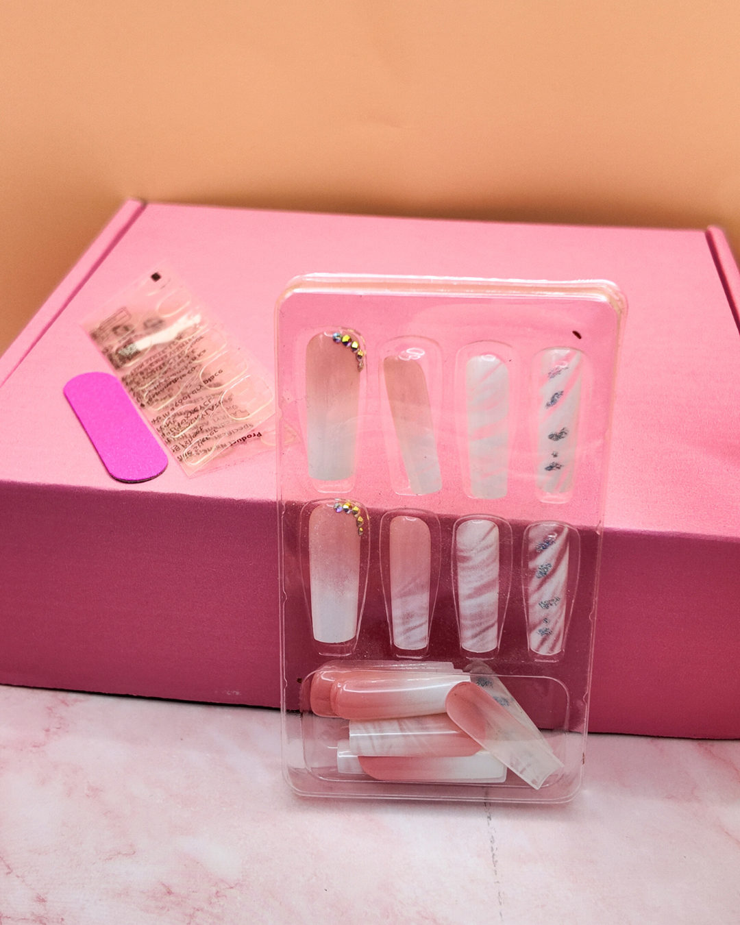 Blushing Bride – Press On Nails 👰‍♀️