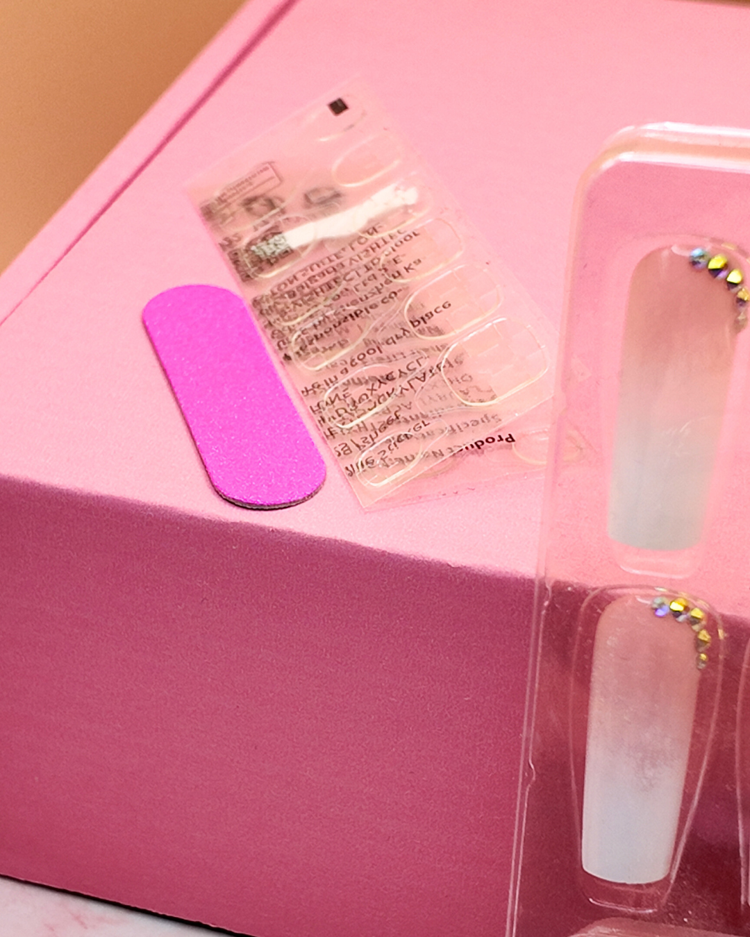 Blushing Bride – Press On Nails 👰‍♀️