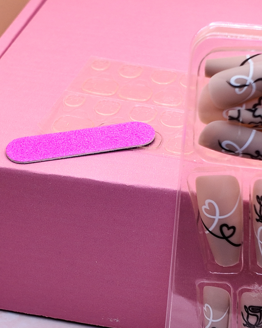 Nude Romance – Press On Nails 🌸