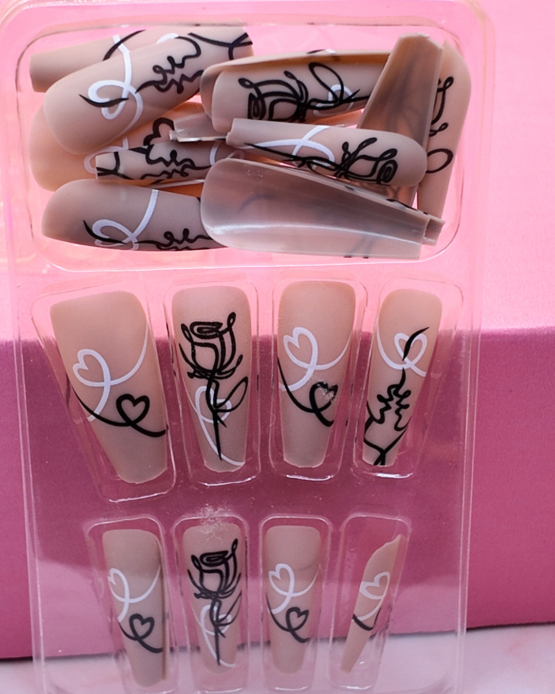 Nude Romance – Press On Nails 🌸