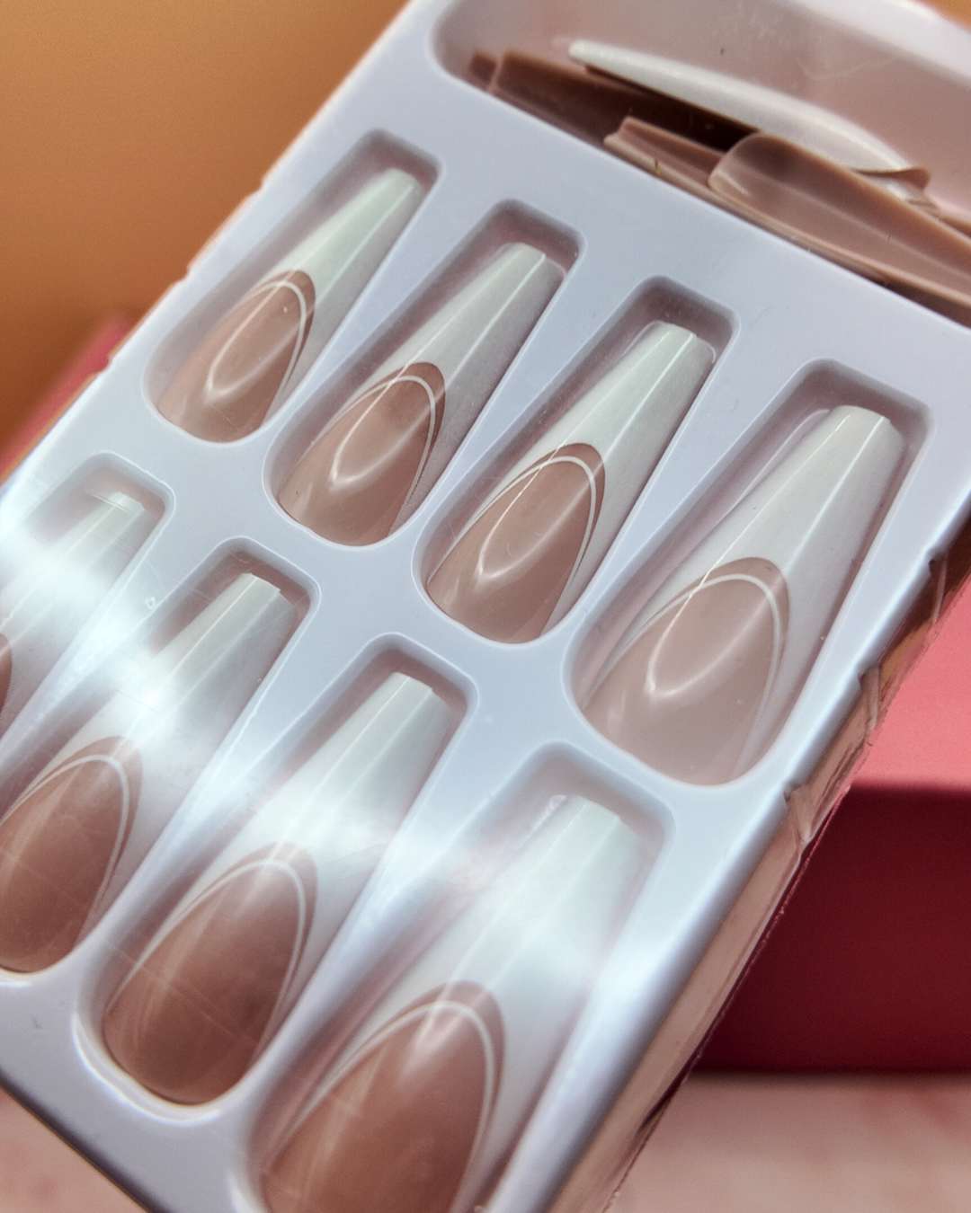 Latte Chic – Press On Nails ☕🤎