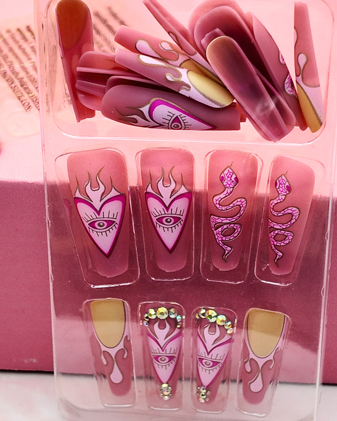 Pink Witch – Press On Nails 🔮💗