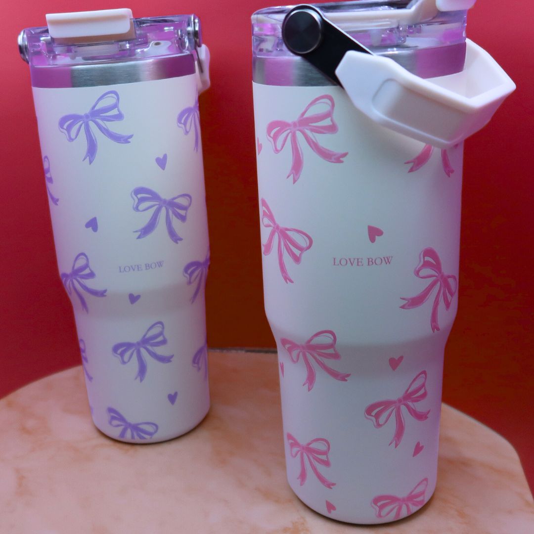 🎀 Tumbler "Love Bow" – 1L Isotherme avec Anse & Couvercle Hermétique