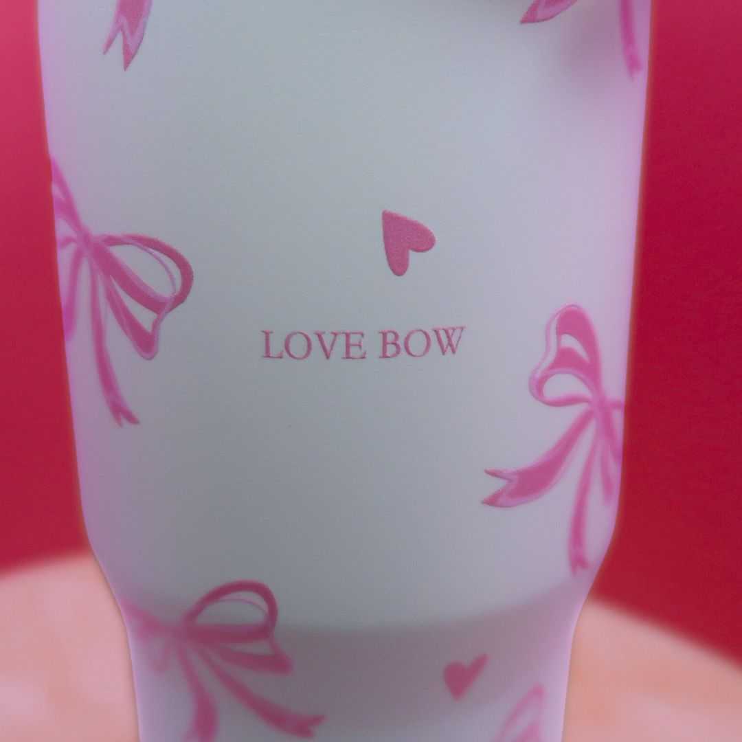 🎀 Tumbler "Love Bow" – 1L Isotherme avec Anse & Couvercle Hermétique