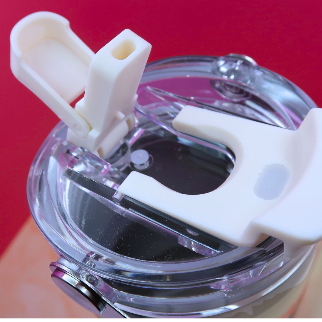 🎀 Tumbler "Love Bow" – 1L Isotherme avec Anse & Couvercle Hermétique